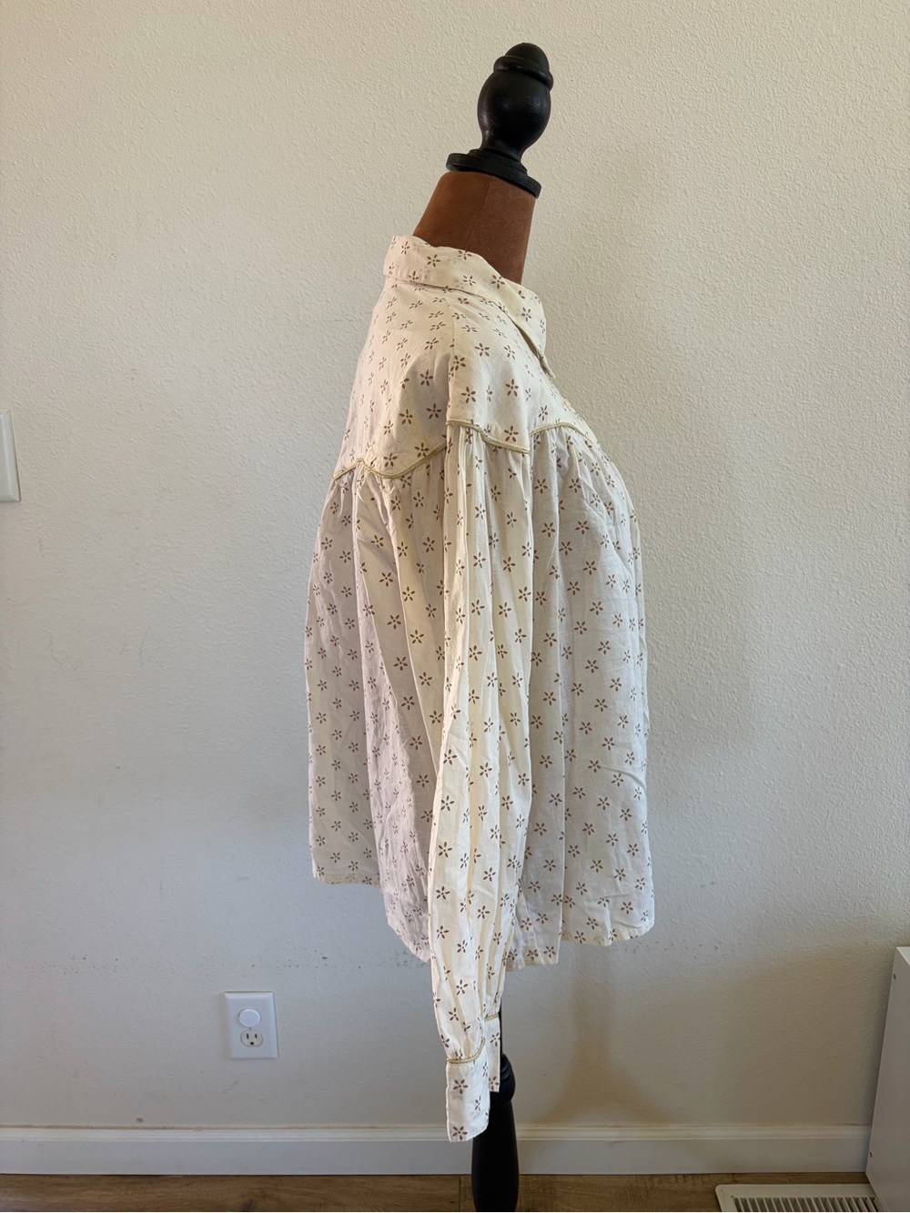 THE GREAT. Cream Eyelet Yoke Button-Front Blouse - Picture 3 of 7